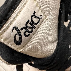 ASICS VINTAGE Jl 404 SIZE 8 WOMEN